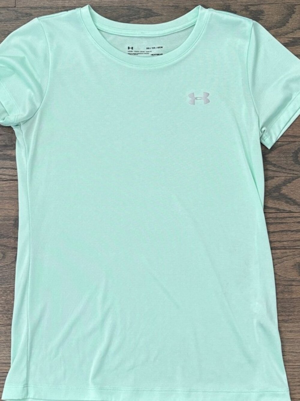Women's Mint Green Short Sleeve Top